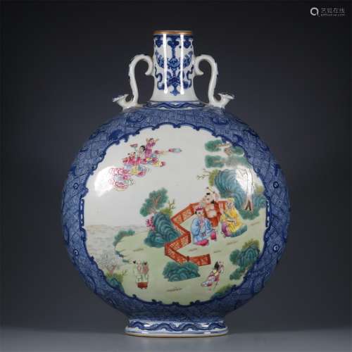 A Chinese Famille Rose Porcelain Vase