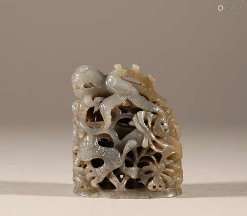 Liao Dynasty blue and white seed material jade stove top