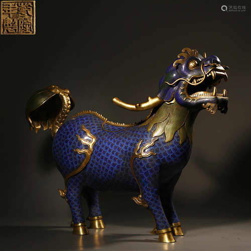 Qing Dynasty Cloisonne Lion training ornaments