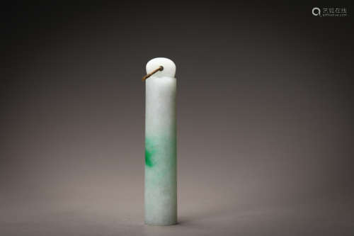 Qing Dynasty Emerald Ling Guan