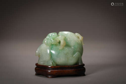 Qing Dynasty Emerald Sheep Wishful