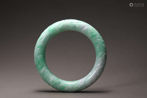 Qing Dynasty Emerald  Bangle