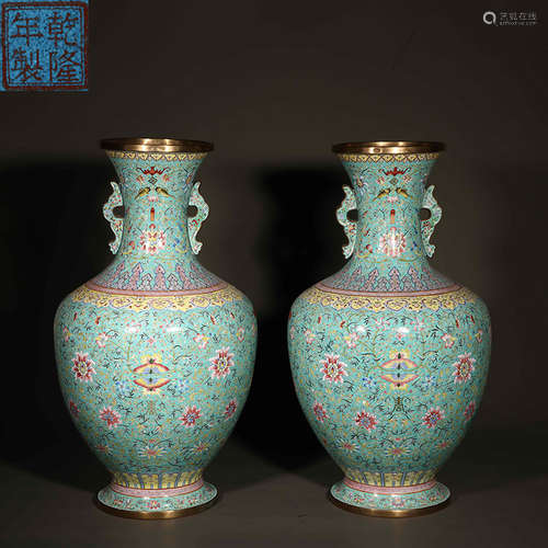 Qing Dynasty painted enamel flower big bottle