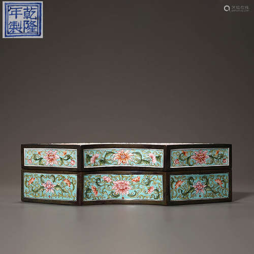 Qing Dynasty painted enamel maid powder box