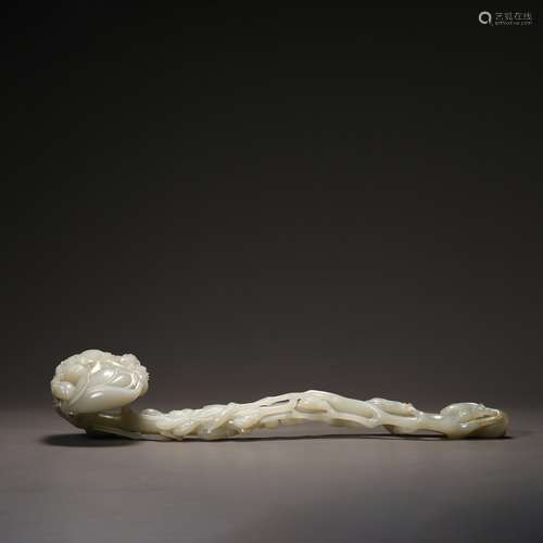 Qing Dynasty Hetian Jade Longevity peach Wishful