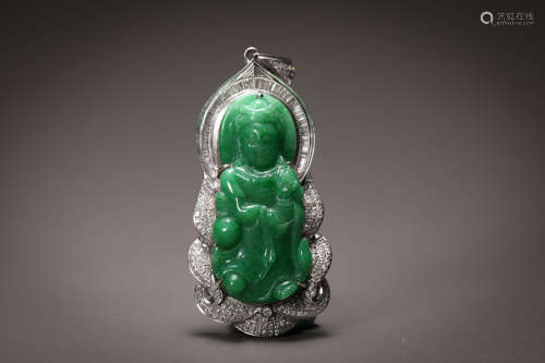 Emerald Guanyin Buddha pendant