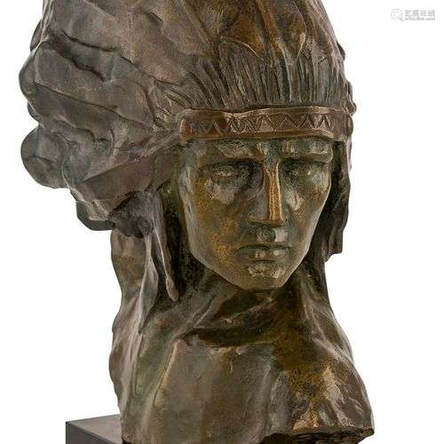 Louis Sosson (actif entre 1905 et 1930)Profil d’indienBronze...