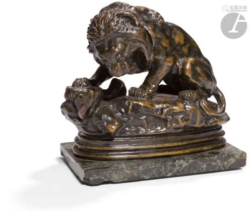 D’après Antoine Louis Barye (1796-1875)Lion au serpentBronze...