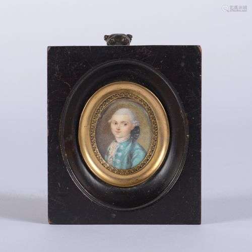 Minature ovale, Portrait d'homme en habit du XVIIème siècle,...