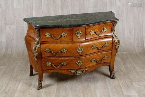 Commode de Style Louis XV.