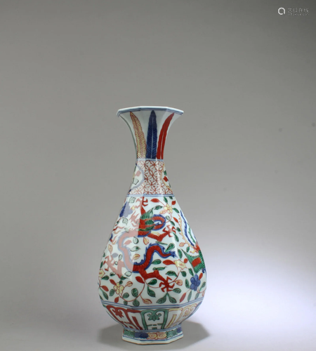 Chinese Octagonal Shaped Porcelain Vase