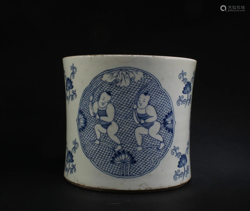 Chinese Blue & White Porcelain Brushpot