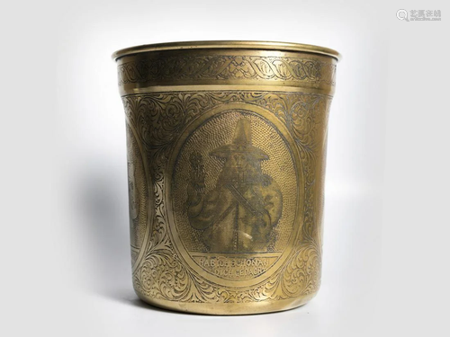 Magnificent pot, 17th century, Brass chased