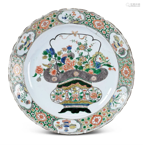 A CHINESE FAMILLE VERTE DISH, KANGXI