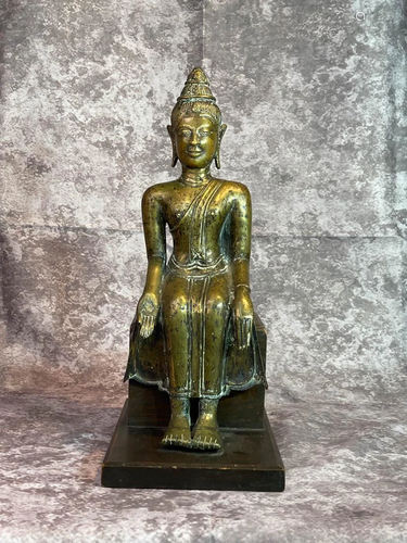 Southeast Asian Bronze Seated Buddha