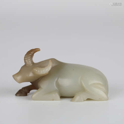 Chinese jade bull-shaped ornaments