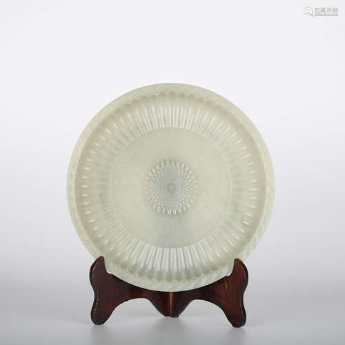 18th,Chinese jade carving plate with chrysanthemum petal pat...