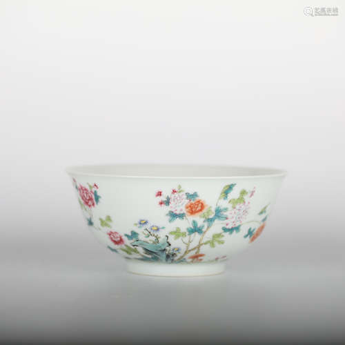 Qianlong Fencai flower pattern bowl