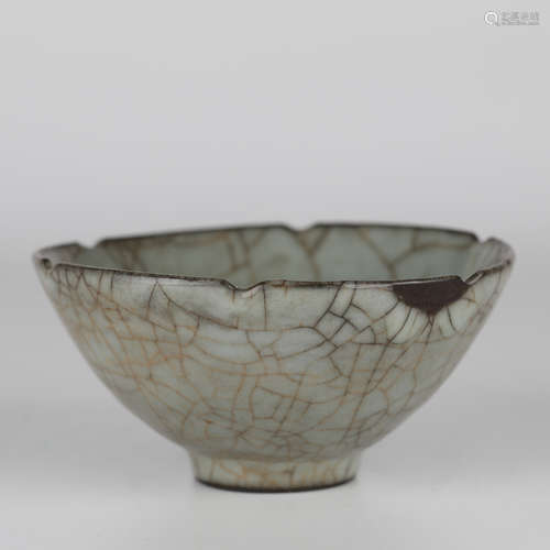 Song,Official glaze flower bowl