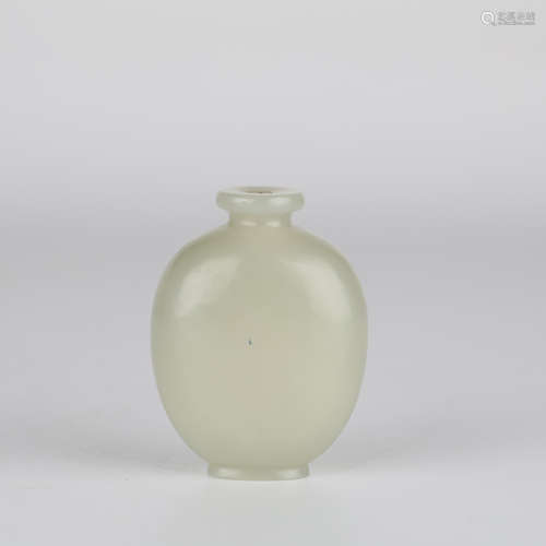 Chinese Jade Snuff Bottle