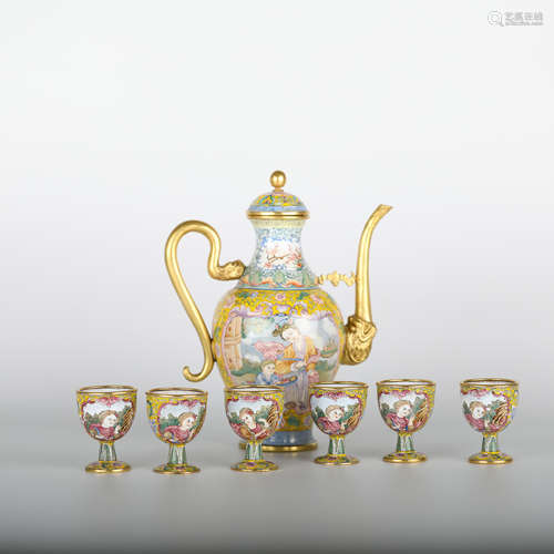 A set of Chinese enamel teapots