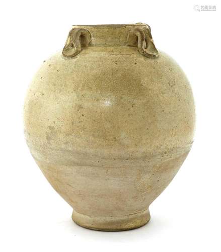 A Chinese Xing ware white-glazed jar,