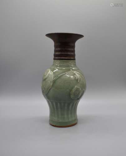 Longquan Celadon Floral Vase