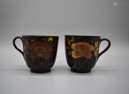 Japanese Lacquered on Porcelain cups (2)