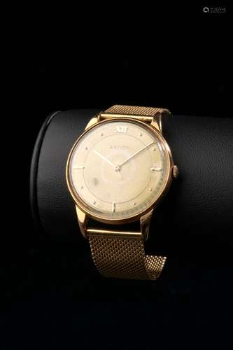 ZENITH.Montre bracelet d'homme en or jaune 18k, le boîtier r...