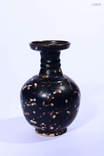 JIZHOU KILN BIRD PATTERN VASE