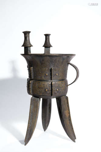 BRONZE RITUAL VESSEL JIA