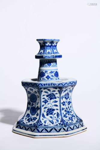 BLUE AND WHITE OCTAGONAL CANDLESTICK