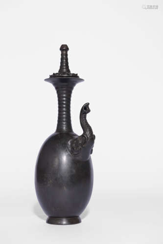 BRONZE ELEPHANT-LID EWER