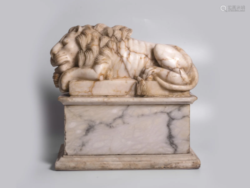 Resting lion, Italy, 19th century, Marble