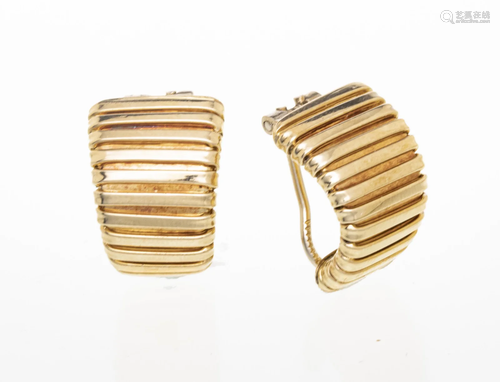 18KT YELLOW GOLD LADIES CLIP EARRINGS