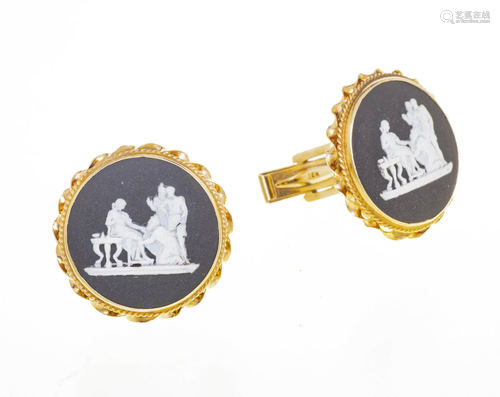 14KT GOLD CUFFLINKS AND CAMEO (3 PCS)