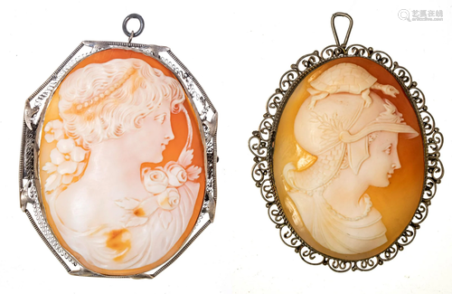 ITALIAN CARVED CAMEO BROOCHES