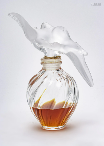 LALIQUE CRYSTAL PERFUME. 