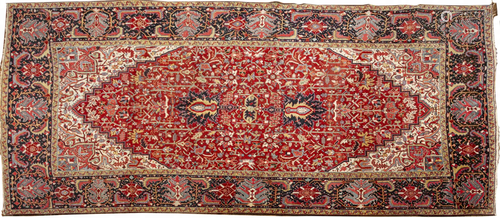 SEMI-ANTIQUE PERSIAN HERIZ HANDWOVEN WOOL CARPET