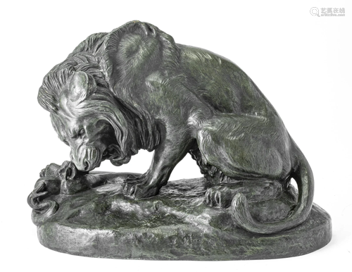 AFTER ANTOINE BARYE, LION WITH SNAKE SCULPTURE