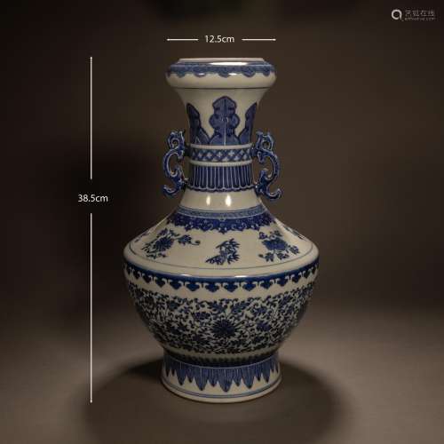 Qing Dynasty of China
Yongzheng style blue vase