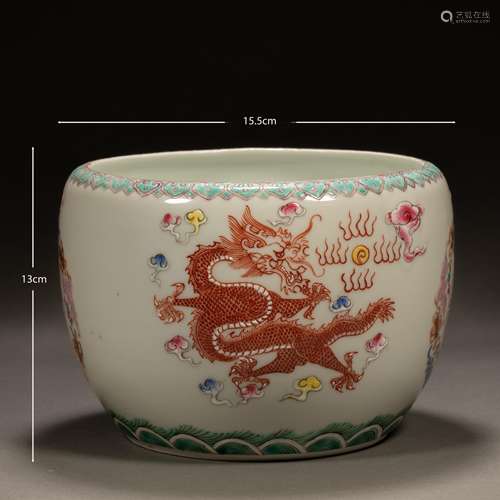 Qing Dynasty of China
Guangxu Reign, Pastel jar