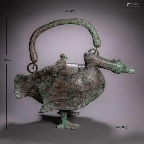 Chinese Western Zhou Dynasty
Duck-shaped handle pot