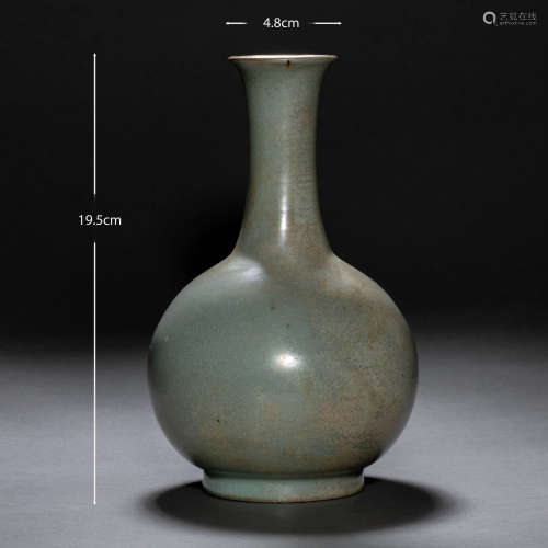 Song Dynasty of China
Ru Kiln Bottle
