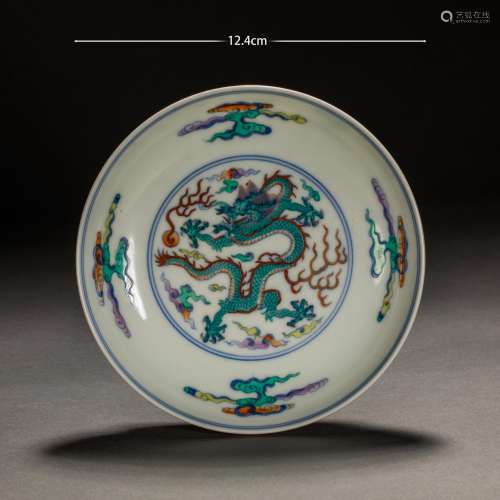 Qing Dynasty of China
Yongzheng Style color Dragon plate
