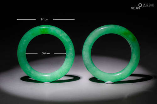 Qing Dynasty of China
Jade bracelet