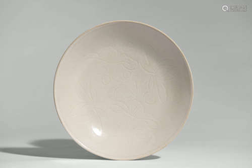 DING KILN WHITE GLAZE PLATE