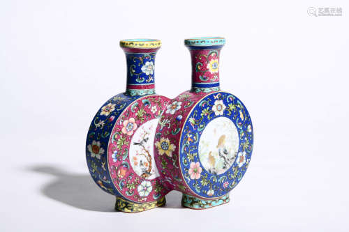 YANGCAI FLOWER AND BIRD PATTERN JOINT FLASK