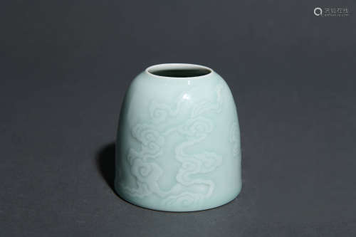 CELADON-GLAZED CLOUD PATTERN HORSE-HOOF ZUN