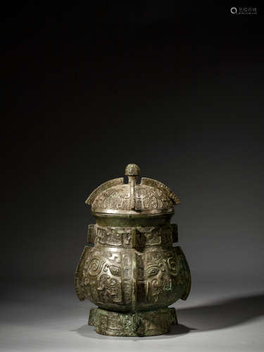 A CHINESE ARCHAIC BRONZE VESSEL,WESTERN ZHOU DYNASTY